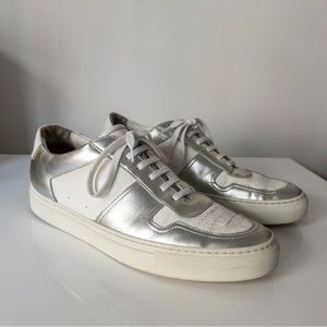 COMMON PROJECTS BBALL LOW DUO TONE - WHITE/SILVER